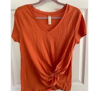 Altard state Orange Short Sleeve V-Neck Tee